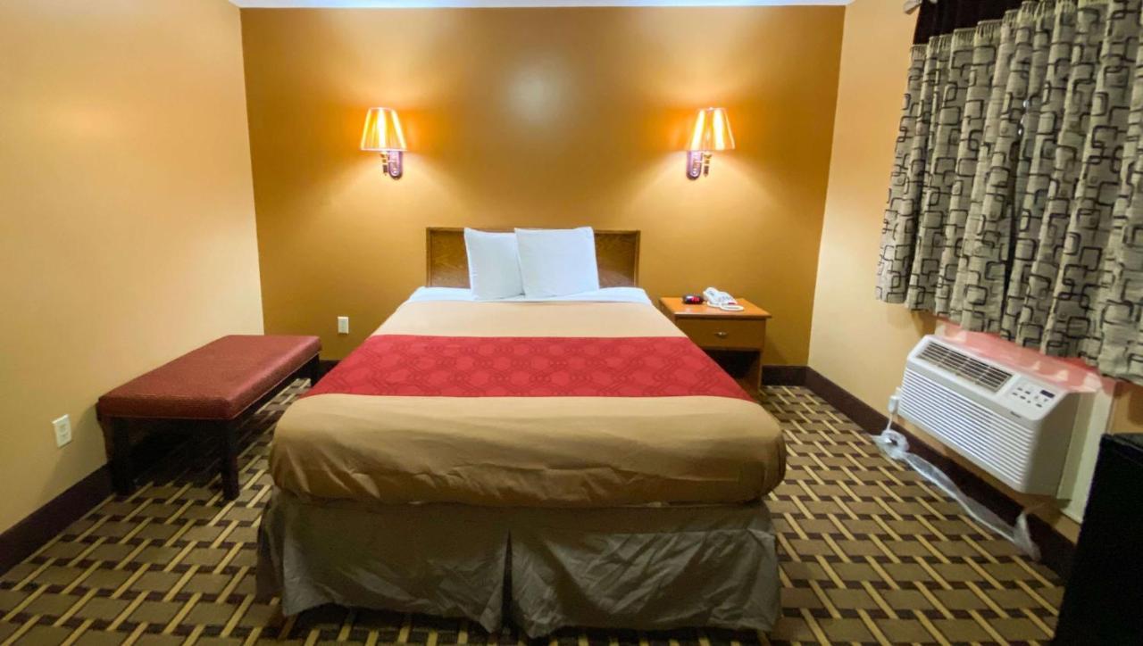 Rama Inn Bells - Jackson West Hwy 412 מראה חיצוני תמונה